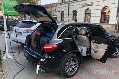 AutoEnterprise, пл. Соборная, 14 - Львов